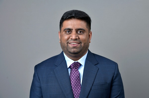 InvGurInd's tweet photo. Quote on Daily Market 24th September 2026 by Vikram Kasat, Chief Business Officer, Advisory and Dealing at @PLIndiaOnline 

https://t.co/PYufgfajRI

#Sensex #ExpertViews #MarketOutlook @PLIndiaOnline  #Nifty #BankNifty #VikramKasat #Investmentguruindia #Finance https://t.co/XYJT9b2JZE