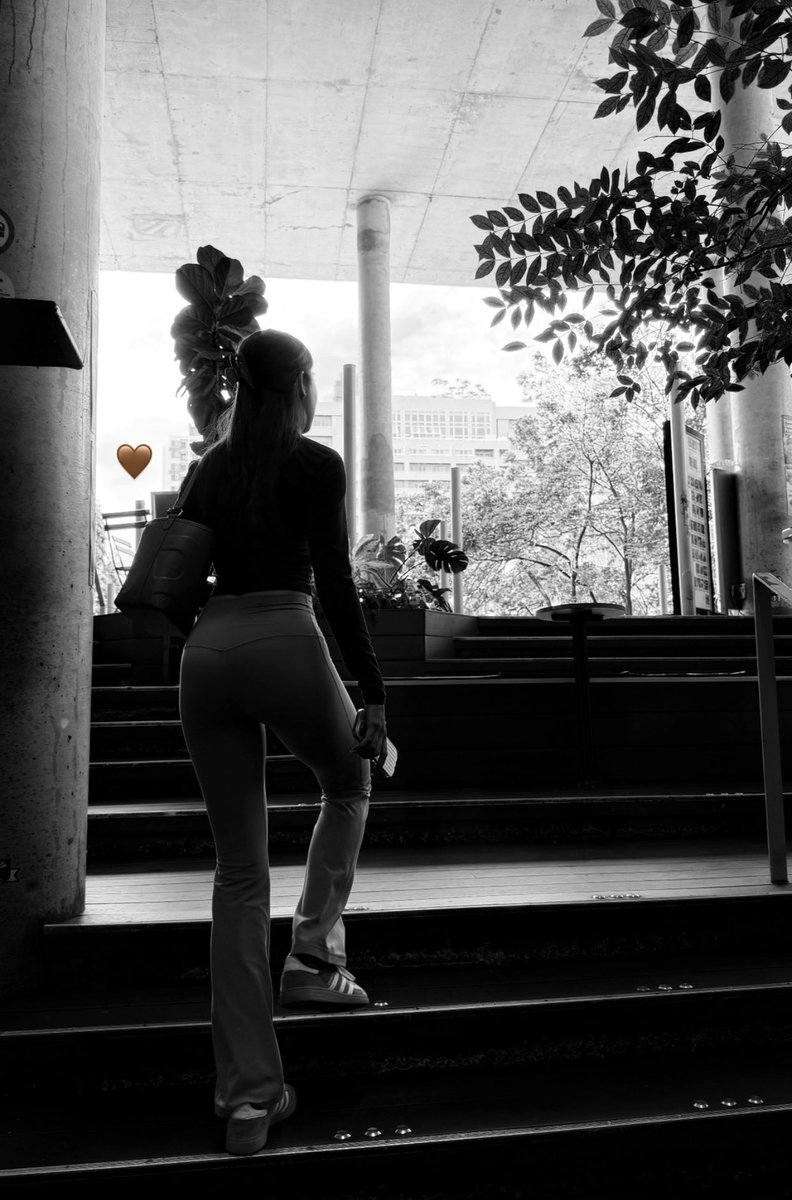 sstaess's tweet photo. 𝑙𝑜𝑟𝑒𝑛𝑎 𝑝ℎ𝑜𝑡𝑜 𝑏𝑦 𝑚𝑖𝑢 ’ ⋆𐙚 ̊. 𑣲⋆ https://t.co/FaNOy2Ta8S