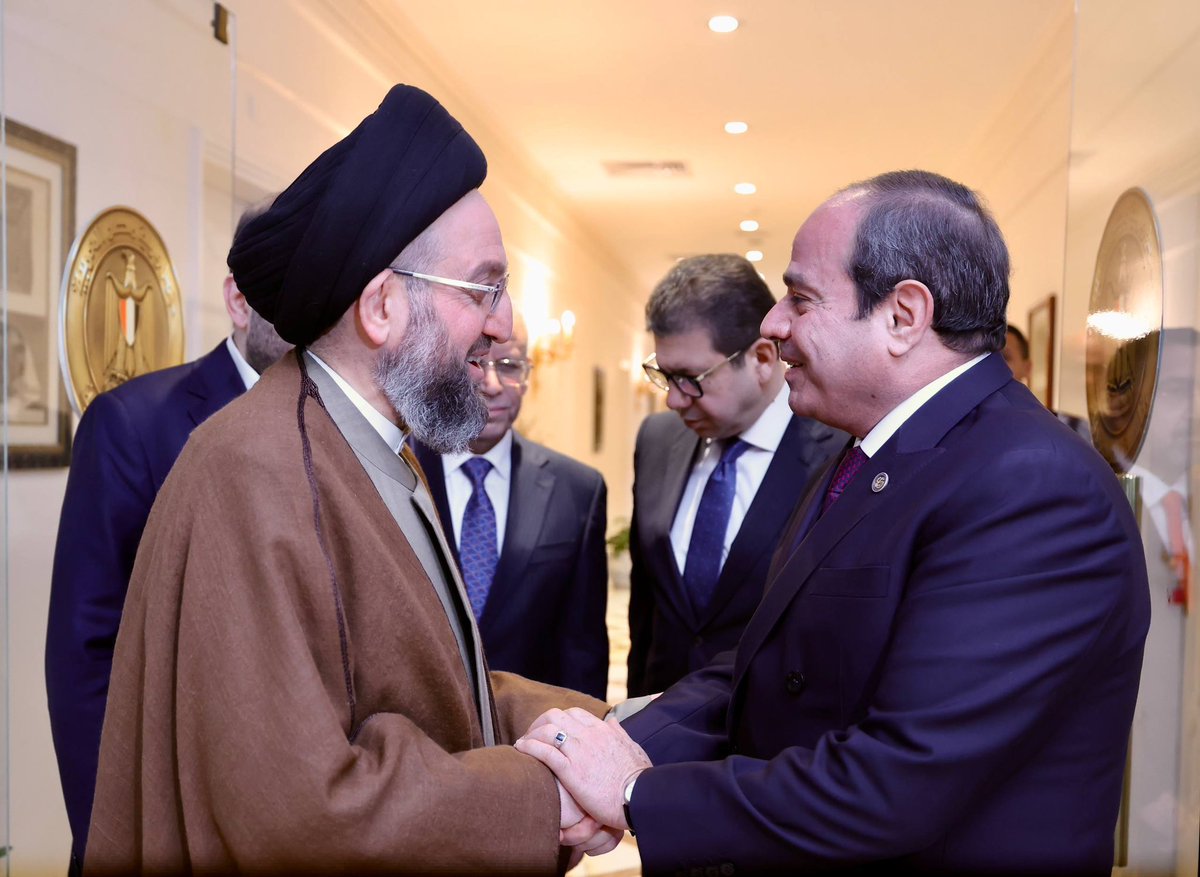 SafaaAlkanane's tweet photo. سماحة السيد الحكيم يزور جمهورية مصر العربية ويلتقي فخامة الرئيس عبد الفتاح السيسي. https://t.co/lRV7IpBpot
