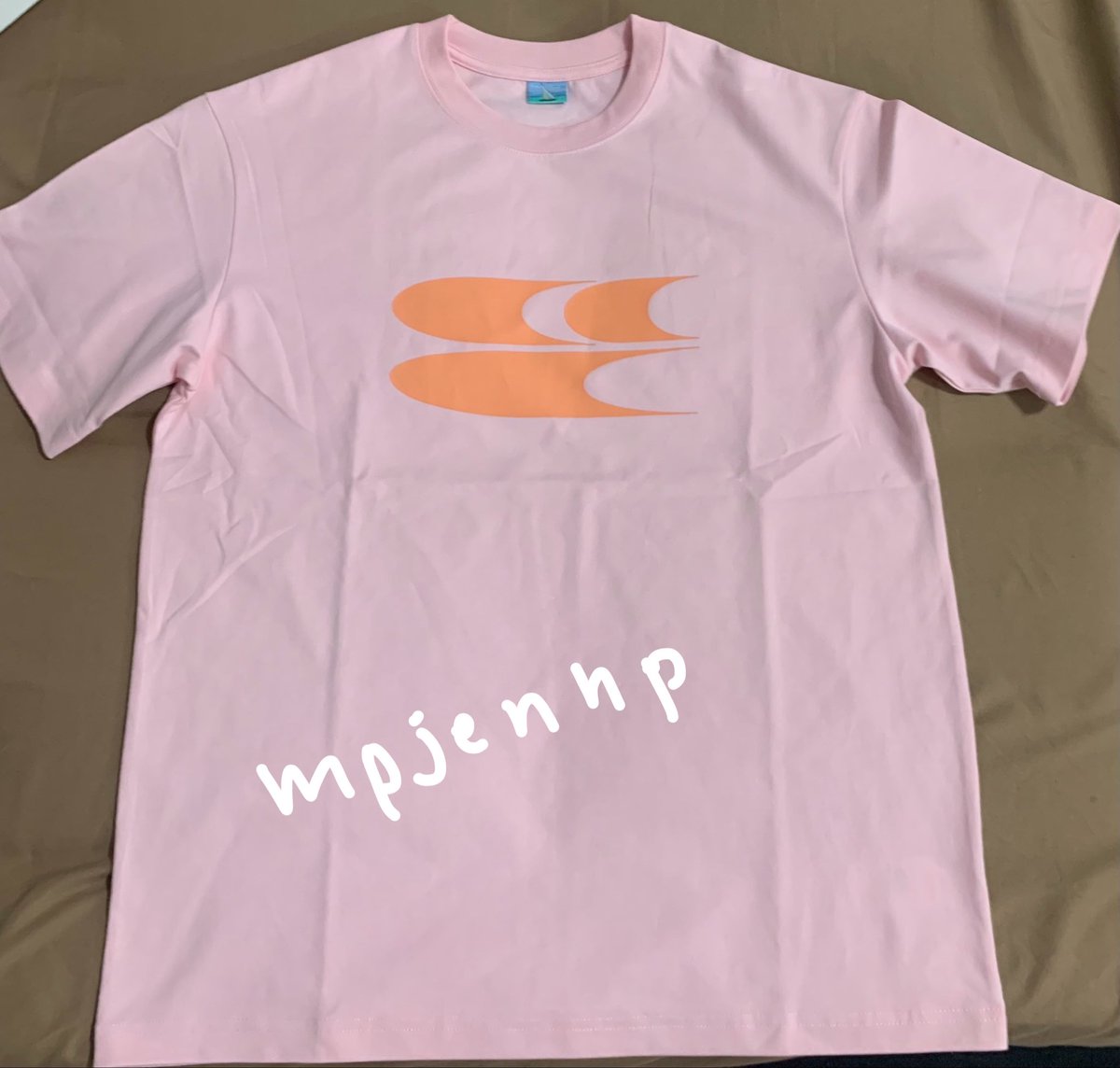 mpjenhp's tweet photo. crying center เป็น oversized  สี cherry blossom pink ไซส์ s 

* ไม่เคยใส่ค่ะแค่ลอง แต่มันใหญ่ไปคั้บ💧ㅅ💧 
( tagเค้าตัดออกไปแล้วค่ะ🧎🏻‍♀️)

320 รวมส่งค่ะ  ( นัดรับได้แถวม.ราม/รามคำแหง )

#cryingcenter #ส่งต่อเสื้อผ้า #ส่งต่อเสื้อผ้ามือสอง #ส่งต่อcryingcenter  #เสื้อผ้า https://t.co/RWjLbHbsiX
