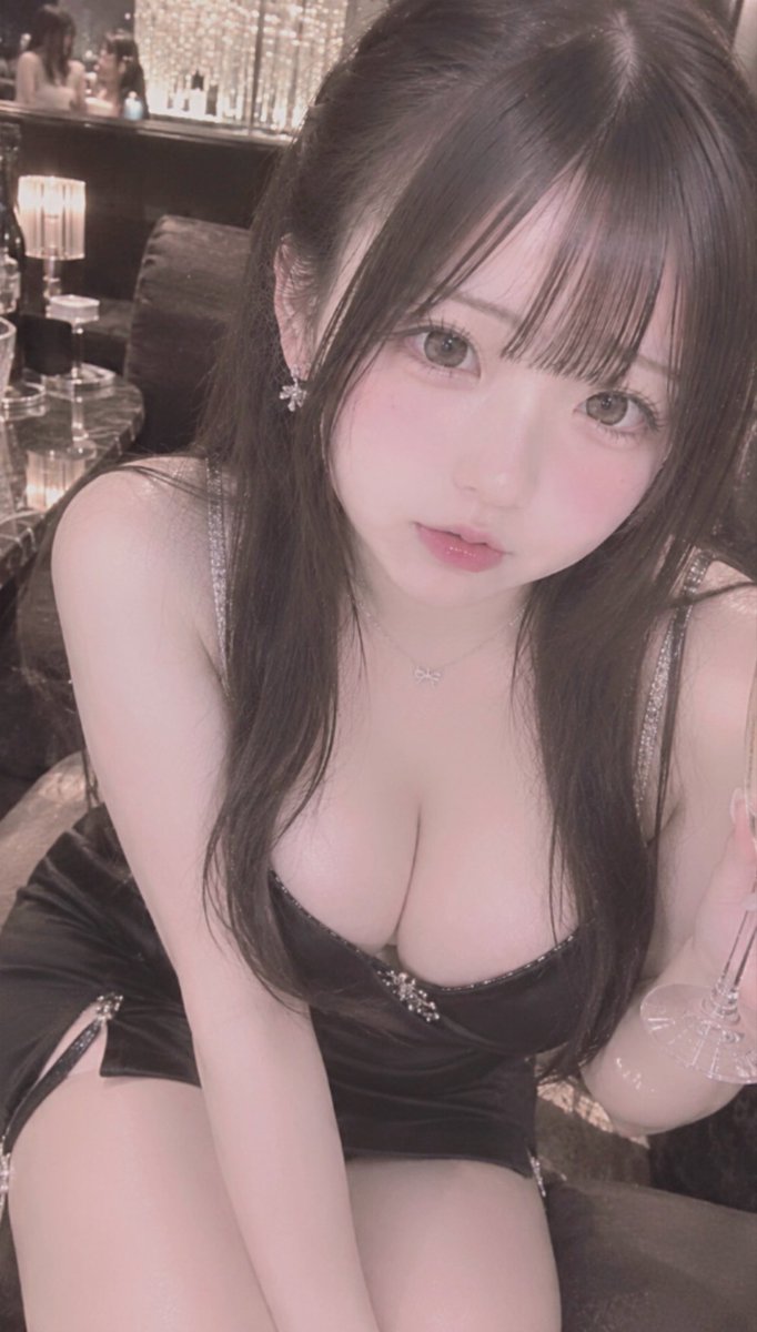 z2phgu's tweet photo. パンツ見えてるよってお客さんに怒られた昨日。
ゆっくりお迎えいくね♡
いきなりチン凸いいからね🍌 https://t.co/Siqzp25XES