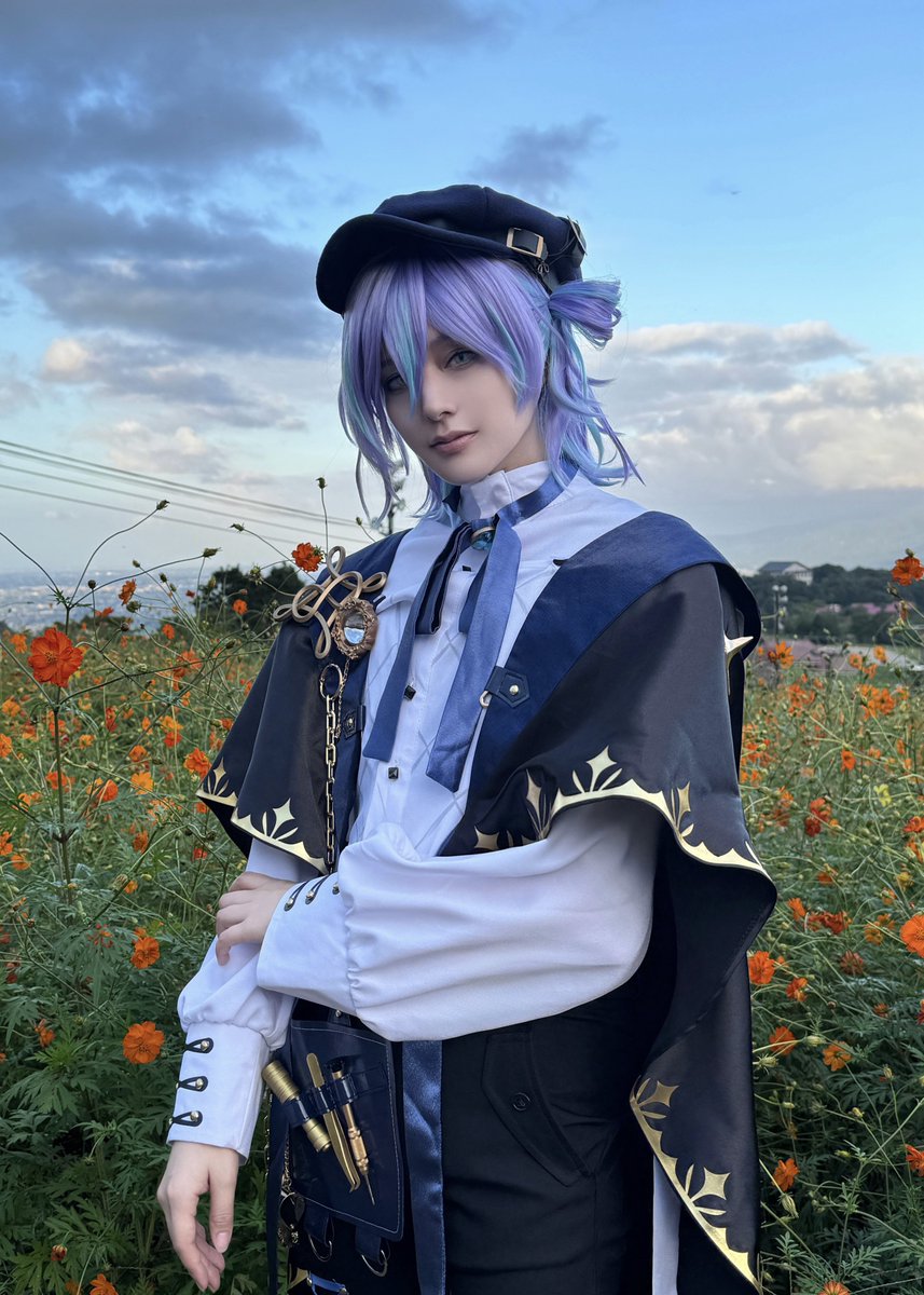 yurin_ni's tweet photo. ※cos 🐙🌟
念願の鑑定士服 https://t.co/qVhfnHsxgO