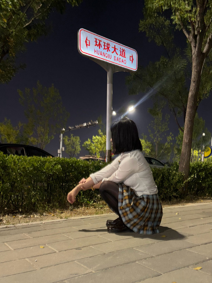 heihei64645's tweet photo. 昨天走路走的袜子都酸了 https://t.co/6JC3LHcnk7