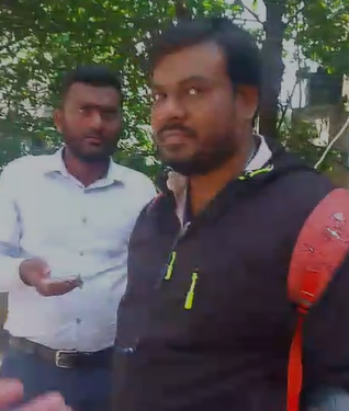 VelvetStatic22's tweet photo. @MobiKwikSWAT @MobiKwik
24/09/26 agents Akash 8951171488 &amp; Bharat 8431853470 visited my home while I was away for medical treatment. They allegedly entered without showing authorization/ID, refused to leave, intimidated my aged mother, brother 
-Afsana Yasmeen
LAN: 20562050075526 https://t.co/Q5vxcKyHYF