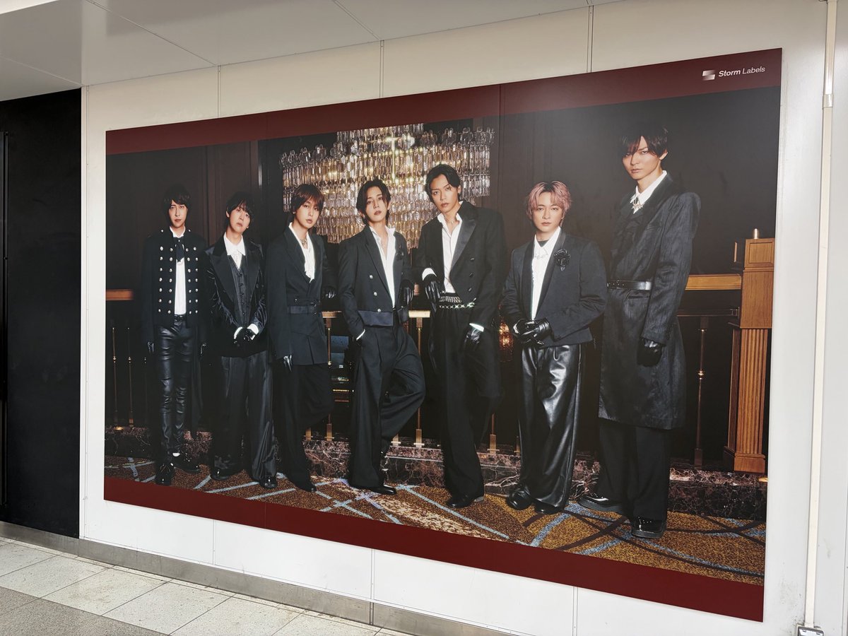 maa_ybkt's tweet photo. みんなアクスタとかぬいとかで撮ってたけど私はすっかり忘れてて、めちゃくちゃ手ぶらで行きました（笑）こちらも15秒くらいで撮って去りました（笑） https://t.co/8ZvII6cC9p