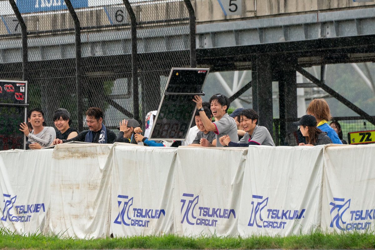 KrtFactory's tweet photo. 9/19 KRT耐久/走行会の走行写真&amp;動画をkumaさんよりいただきました📸
雨の中たくさん撮っていただきました！本当にありがとうございます🙏✨

写真・動画へのリンクは開催案内のドライブに格納しました🙇‍♀️
ぜひご確認ください♪

#KRT耐久 #KRT走行会 #TC1000
#kumaさんありがとうの会 https://t.co/aYJFzwSUDP