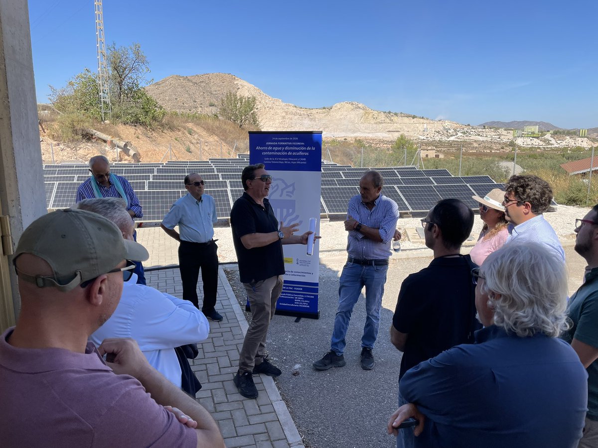 fecoreva's tweet photo. 💧 Jornada formativa i visita tècnica a Asp sobre l'estalvi d'aigua i disminució de la contaminació d'aqüífers.

📚 Aquesta activitat es desenvolupa dins del marc de les ajudes per a la transferència de coneixements del Pla Estratègic de la PAC 2023-2027. https://t.co/MP0ufpSvMU