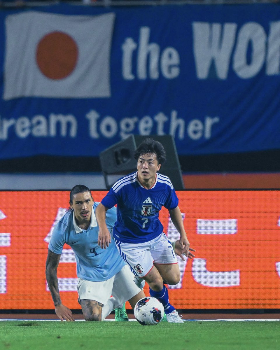 FcMachidaZelvia's tweet photo. 日本代表戦に出場した #相馬勇紀 選手の写真が、オフィシャルカメラマンから届きました📷
ユウキ、お疲れさま！
次節も応援よろしくお願いします🔥🇯🇵

Photo by Masahiro Ura

#サッカー日本代表 #daihyo
#FC町田ゼルビア #zelvia https://t.co/hOxUIyayEe