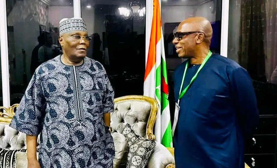 Arewa_Source's tweet photo. Ignore Peter Obi and Kwankwaso, the answer is in ADC.

Atiku and Amaechi is the perfect ticket. https://t.co/5fYFo1Psam