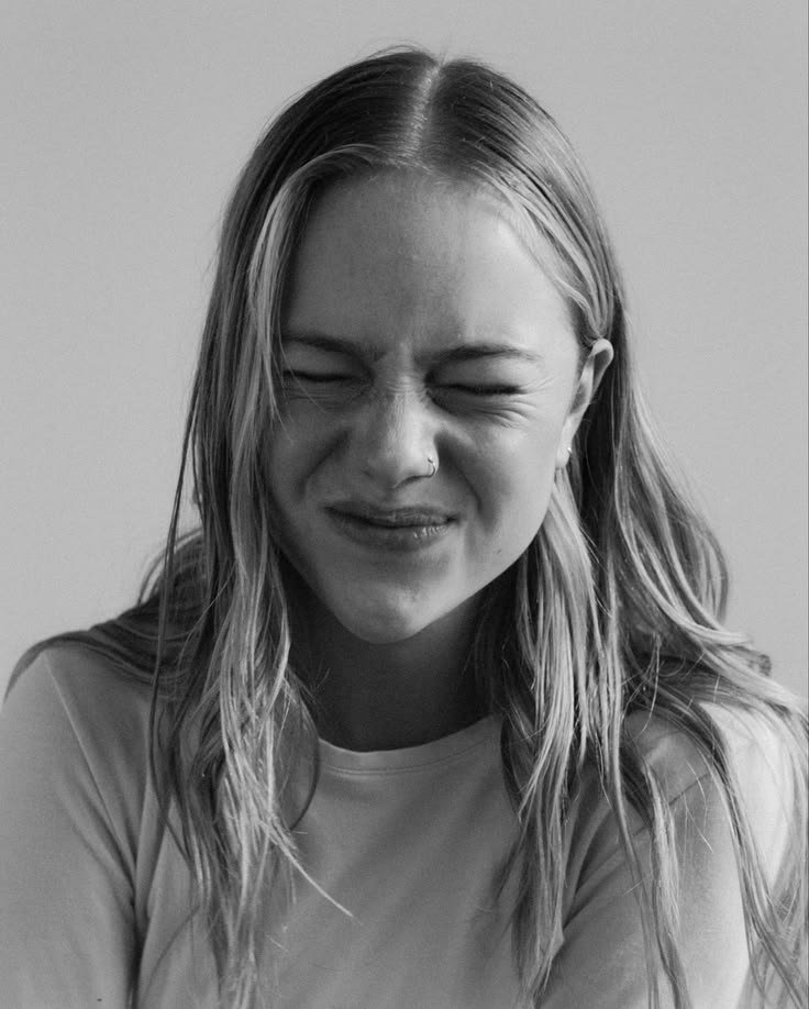 smolychee_'s tweet photo. missing Amélie Hoeferle hours https://t.co/WBtp0gNcYQ
