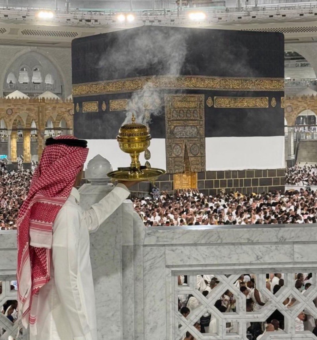 mt_2l's tweet photo. ﴿رَبِّ اجعَل هذَا البَلَدَ آمِنًا﴾ ❤️❤️🇸🇦
اللّهُم احفظ هذا البلد، وشعبه، وقيادته، وأرضه، وأمنه
اللّهُم احرسه بعينك التي لا تنام https://t.co/VQVxq9RNOt