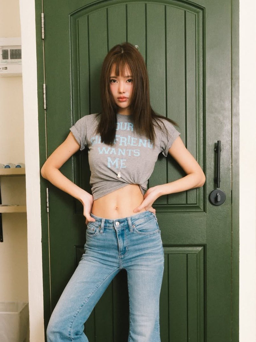 xoju9199218's tweet photo. เสื้อตัวเดียวกัน แต่ใส่แล้วไม่เหมือนกัน 
#AppleMim https://t.co/js6Cik9EqX