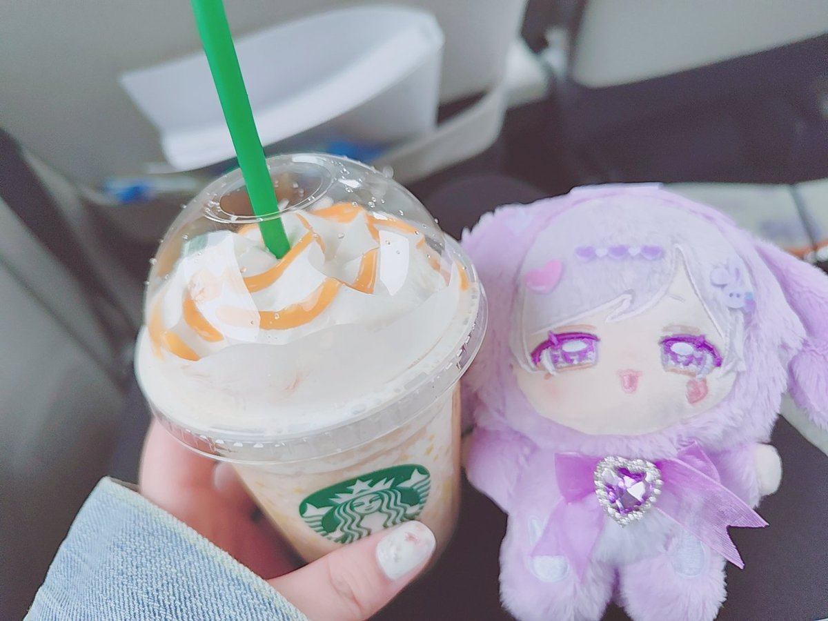 5macaron8's tweet photo. 初兎くんぬいを連れてお出掛けした時の写真です
🫶
7年目もいれいすと、大切な人と幸せいっぱいで過ごしたいです💞

#いれいす6周年メモリアル https://t.co/TgG2wGtuQZ