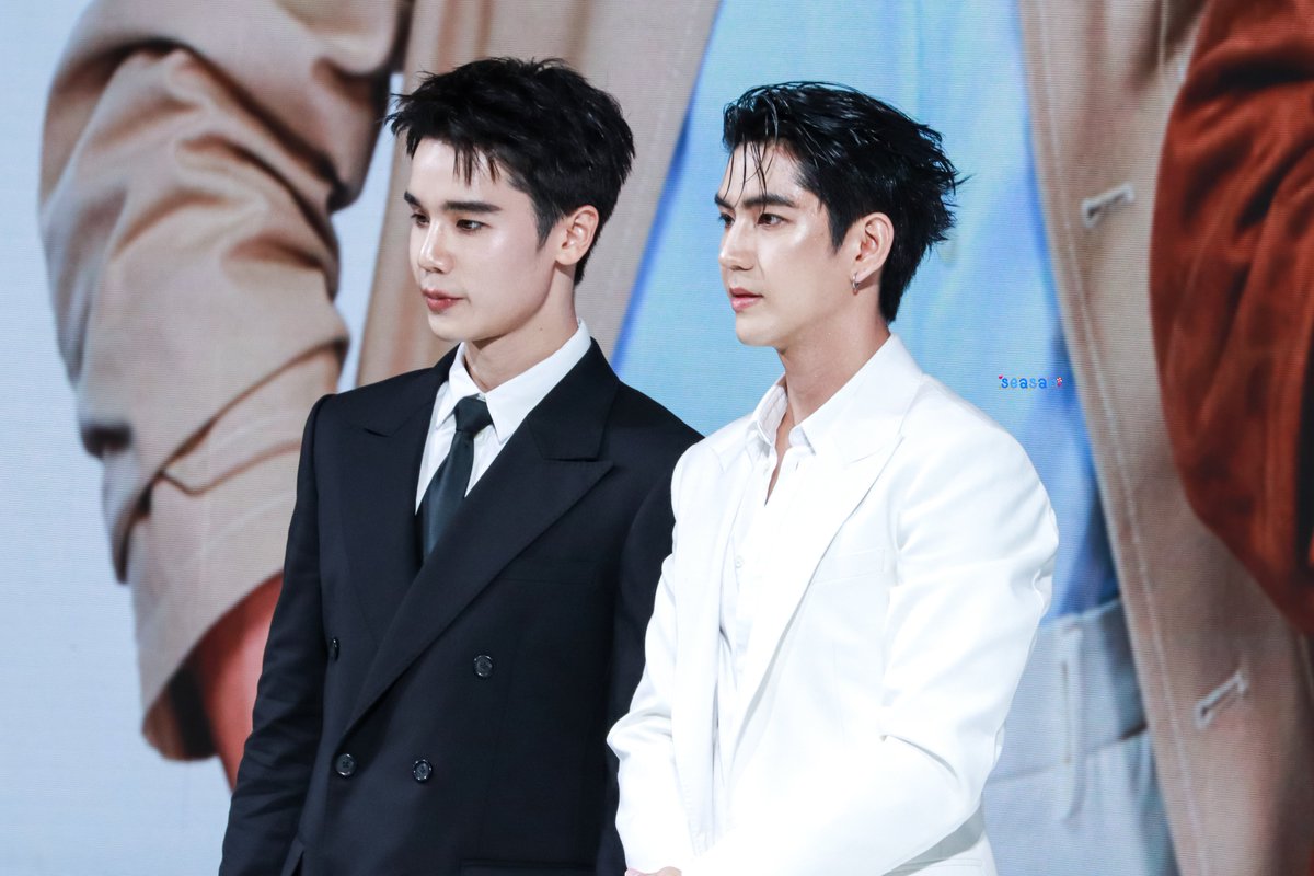 _seasan__'s tweet photo. เหมือนงานนั้นมากเลยแก สูทดำ สูทขาว สูทหล่อด้วยยย

HUAWEI WATCH GT 7 X JimmySea

#HUAWEIWatchGT7xJimmySea
#jimmyyjp #sea_tawinan https://t.co/6RWv3k7LRC