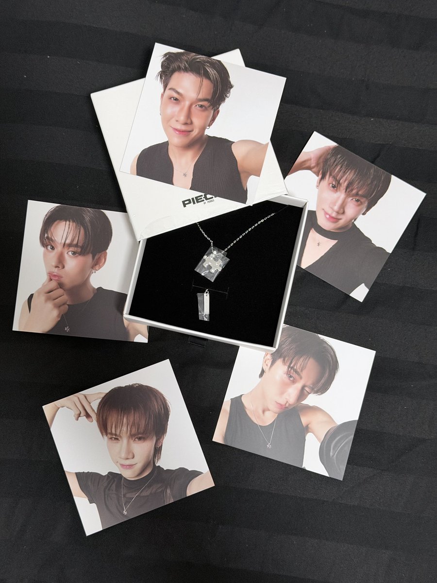 arm_amarin45's tweet photo. ได้สร้อยแล้วครับ สวยมาก ไว้ใส่ไปวันคอนเสิร์ตน่าาาาา ❤️

#PIECESBYPERSES
#perses_uncensored 
#perses_th 
#perses https://t.co/gailIOZLqw