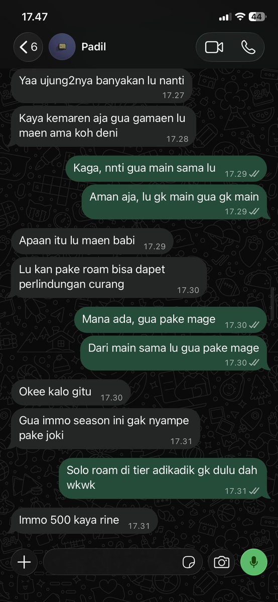 vikiryans_'s tweet photo. Hmmm gimana ya hmmm gk boleh ini bintang gua lebih jauh dari sahabat🤣 https://t.co/OlLFzPkBXB