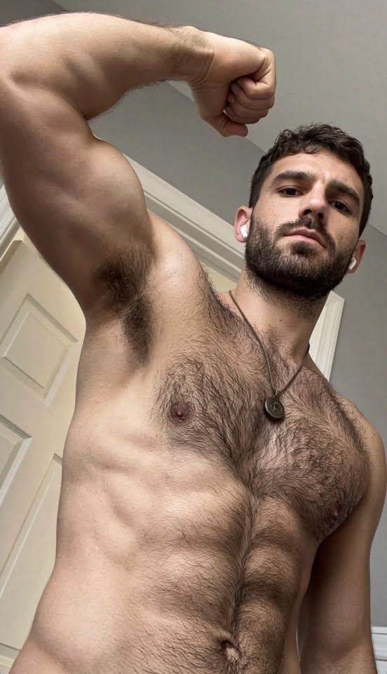 contesdegays35's tweet photo. #hairychest #men #hairy #hairymen #poilu https://t.co/ypcGRK6kQU