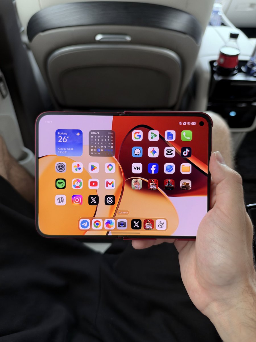BenGeskin's tweet photo. My first day with the Xiaomi 18 Fold is over, and I got used to this little foldable surprisingly quickly.

The 5.4” cover screen is short and wide. It’s comfortable to use with one hand for checking notifications, scrolling, or opening apps. I can type with one thumb too, though I’m faster when I use both hands.

The surprising part? I opened the phone less often than I expected. The cover screen handles so much on its own. When I have a moment to sit down, that’s when I unfold it. I actually prefer to use it in portrait. It feels like a little tablet for articles, social media, emails, and multiple apps. Turn it sideways and videos and games look great. I also love taking a photo with the phone closed, then opening it to see it on the larger screen.

I can already see myself using this format as my main phone. The only thing holding me back is that my main phone is an iPhone and I’m deep in the Apple ecosystem. Now I’m even more excited for the iPhone Duo.