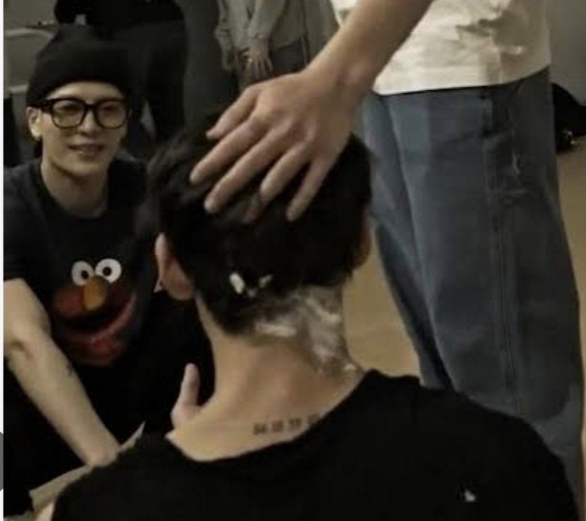 BBBam097's tweet photo. มือใคร ให้ทาย ☺️ https://t.co/vwqE4gIkGd