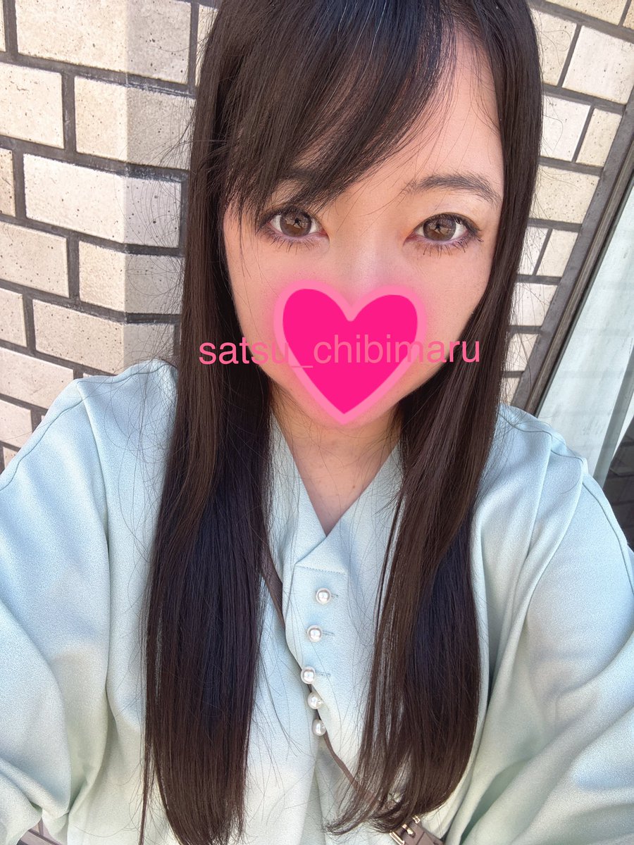 satsu_chibimaru's tweet photo. 美容室行ってきた〜ッ！
4ヶ月ぶりの全体カット。

ビフォーアフターなんだけど
パッと見、前髪しか分からないよね😂

でも、5センチ切ったんだよ〜！！

写真はダウンロードしたばかりのBeauty Camの iPhoneカメラモードで撮りました！✨ https://t.co/rTaL95Q0dH