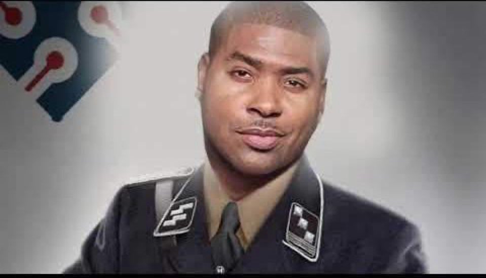 dijoni's tweet photo. One sister described Tariq correctly. He is a coon.. he is a Trump ass kissing. He thinks just like the Nazis.. anything just like the KKK. This philosophy is anti-African.. and Afro phobic. xenophobic.. he loved the white nationalist and the white supremacist. The MAGA cult FBA https://t.co/Ba8a5j52bq