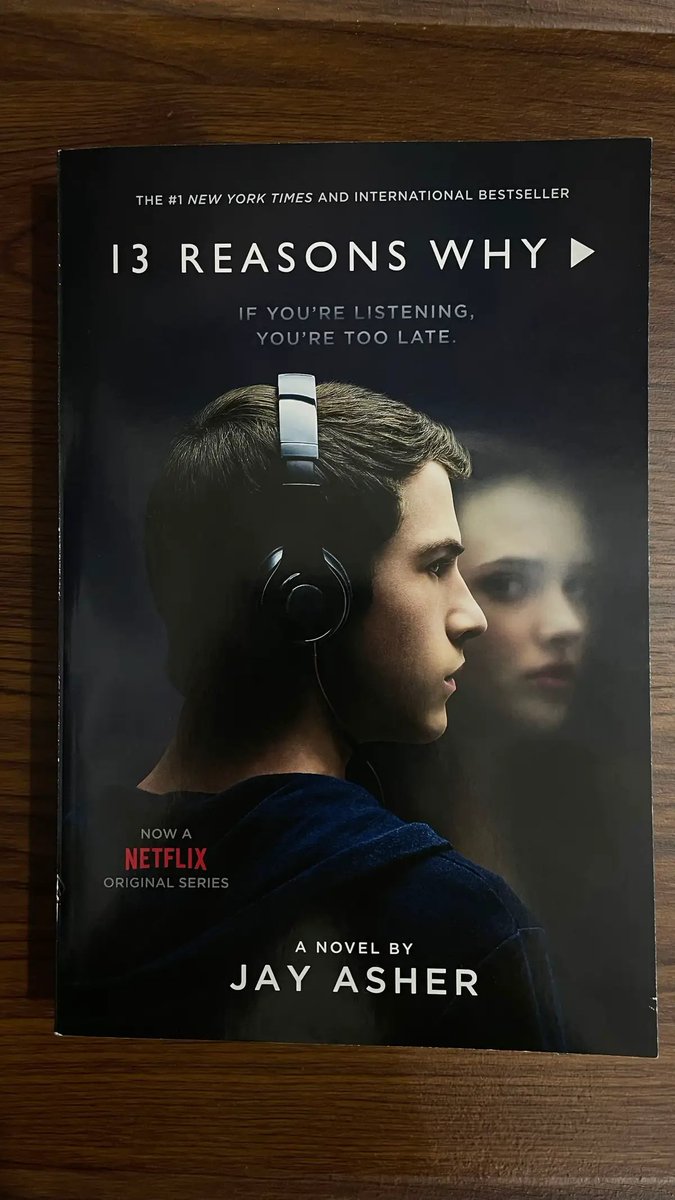 Cally_ramserr's tweet photo. Some stories are more than just stories. They make you question people, memories, silence, and the things we choose not to notice. 13 Reasons Why. Some voices stay with you long after the final page. 🎧🖤📖
#13ReasonsWhy #JayAsher #BookTwitter https://t.co/QpbVWoPJXQ
