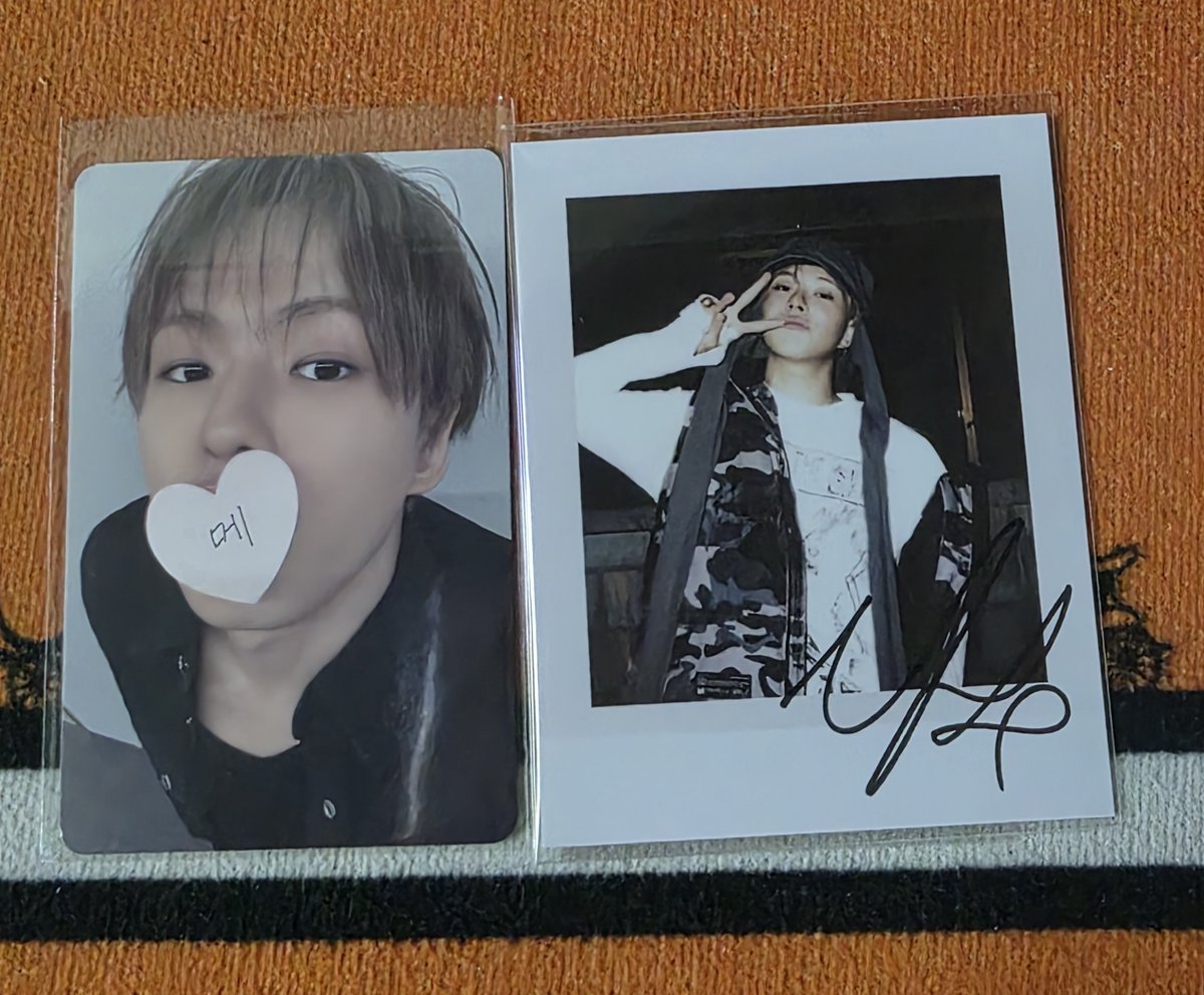Luckytunez's tweet photo. [พร้อมส่ง]
TREASURE ARCHIVE : TREASURE 6th ANNIVERSARY

✅️ แจฮยอก 90 บาท
📮 ค่าส่ง 30 บาท

#ตลาดนัดเด็กสมบัติ #ตลาดนัดเทรเชอร์ #ตลาดนัดTREASURE https://t.co/E10tip8Xgo