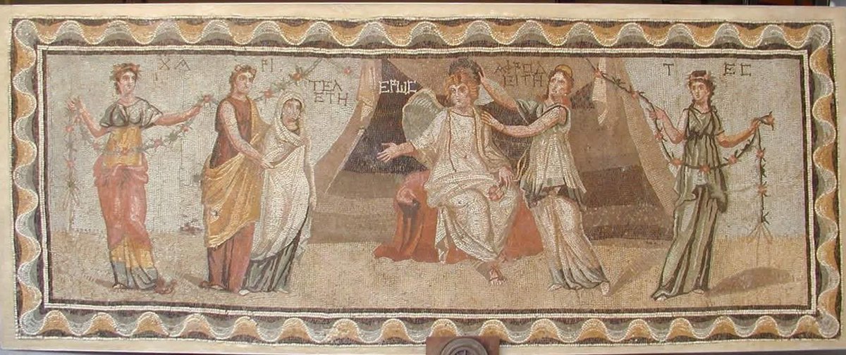 FARED_ALHOR's tweet photo. The United States has handed over to the Syrian delegation a collection of Syrian antiquities that were seized after authorities thwarted attempts to smuggle them out of the country in recent years. https://t.co/bSFT96CylI