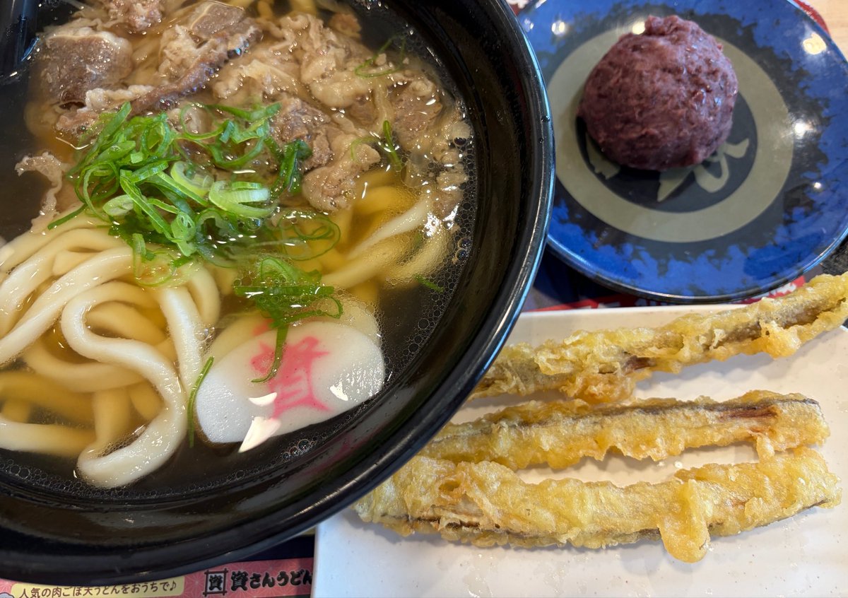 aabb_meg's tweet photo. 資さんうどん〜
やさしいお出汁のあじ！
ごぼう天おいしいー。 https://t.co/XIa8qSwQNZ