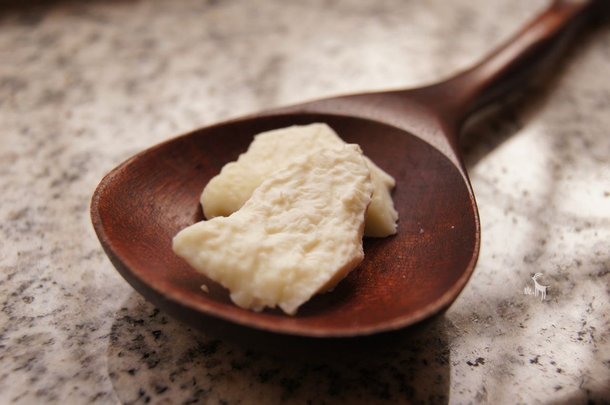 1hsssss's tweet photo. [Mongolian cheese with a slight flaw, but full of unique flavor!]， https://t.co/aa9h9tnxGn