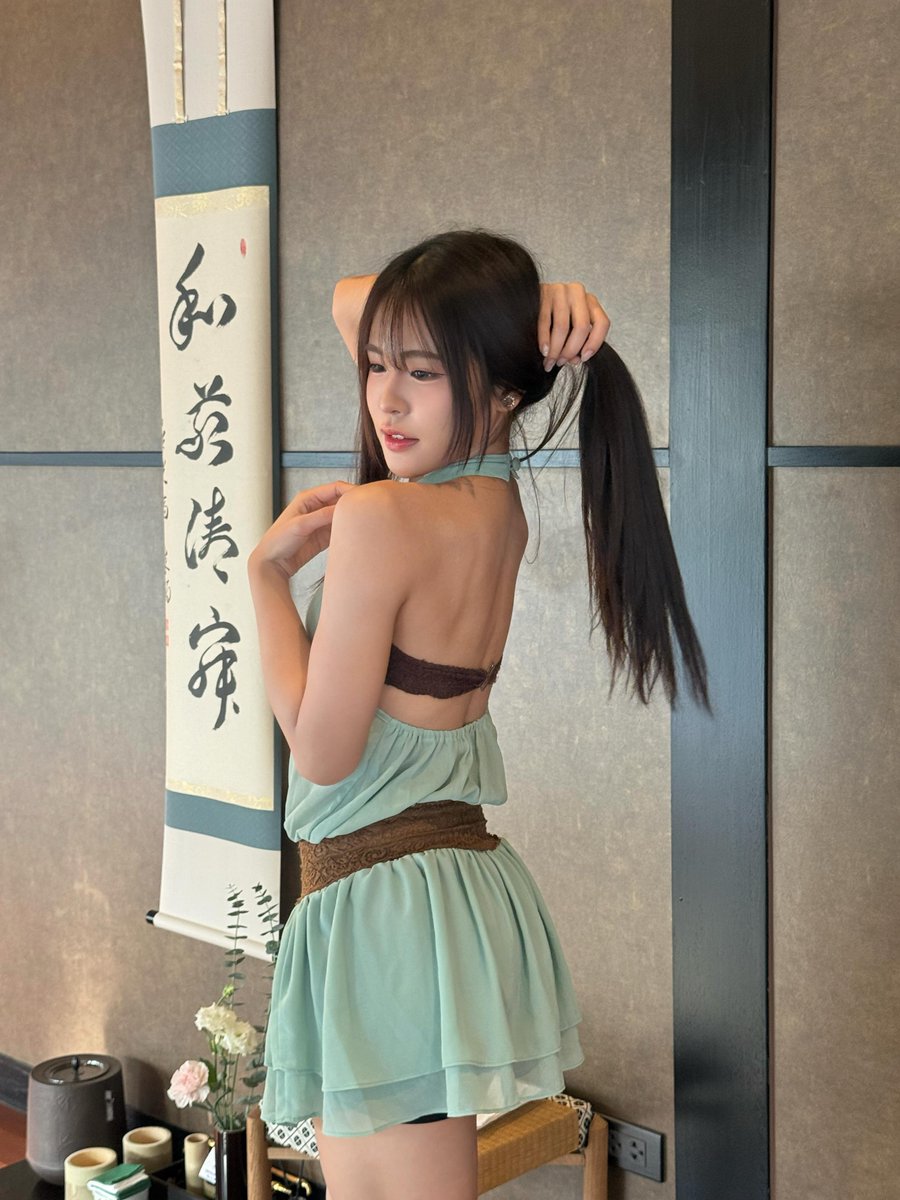 Arleememory's tweet photo. 💘 𝘼𝙍𝙇𝙀𝙀'𝙎 𝙐𝙋𝘿𝘼𝙏𝙀 : [ IG Post ]

- matcha ? 🍵

🍋 https://t.co/HreKyig9el

#ArleeBNK48 #BNK48 https://t.co/vLJnWr3cAh