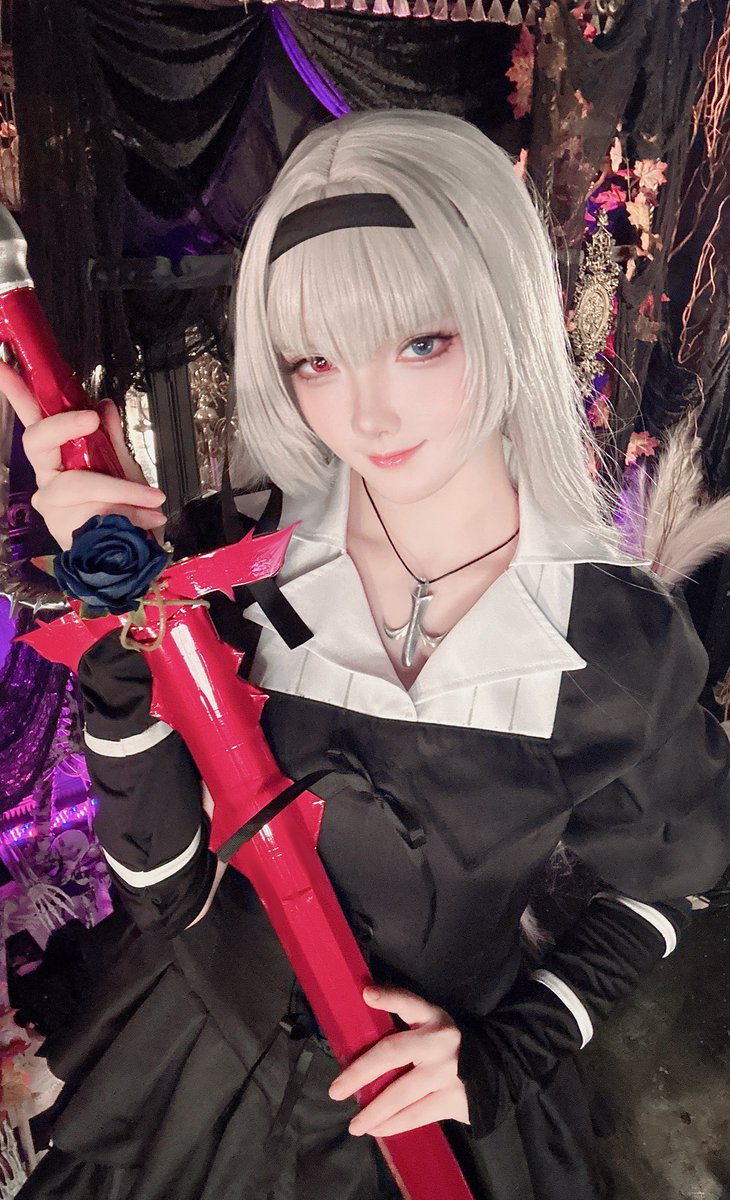 LamiaCosplay's tweet photo. 転スラ❤️ルミナス様💙

cosplay https://t.co/Naennu6VmO