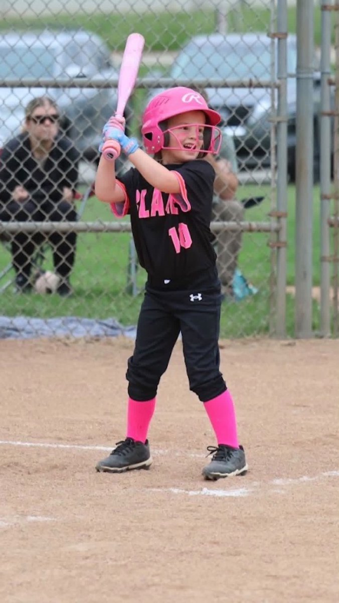 IGNITELovePD's tweet photo. Remember, the umpire yells, “Play ball!” It’s a game; have fun. We play better when we’re having fun because it’s easier to find our rhythm and be in flow. 

The same is true for our work and life. 

Here is one of my ballplayers crushing that lesson I taught her and carrying out the D -BAT (Developing Beliefs Attitude and Traditions) mission! 

#ProudInstructor 
#Fortheloveofthegame
#BackyardBaseball