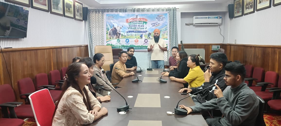 NRC_Yak's tweet photo. As part of the Swachh Bharat initiative, a friendly competition was organized among the contractual staff and Young Professionals (YPs) of the institute to promote cleanliness, awareness, and active participation in maintaining a clean and hygienic workplace. https://t.co/ilZmhj2eR5