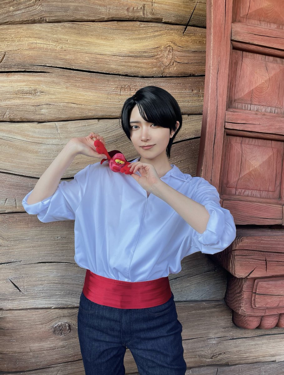 _n_ns_san's tweet photo. エリック仮装！✨
王子様になれたかな🐚🫧

#Dハロ仮装2026
#Dハロ仮装 https://t.co/6bIetdqCaN