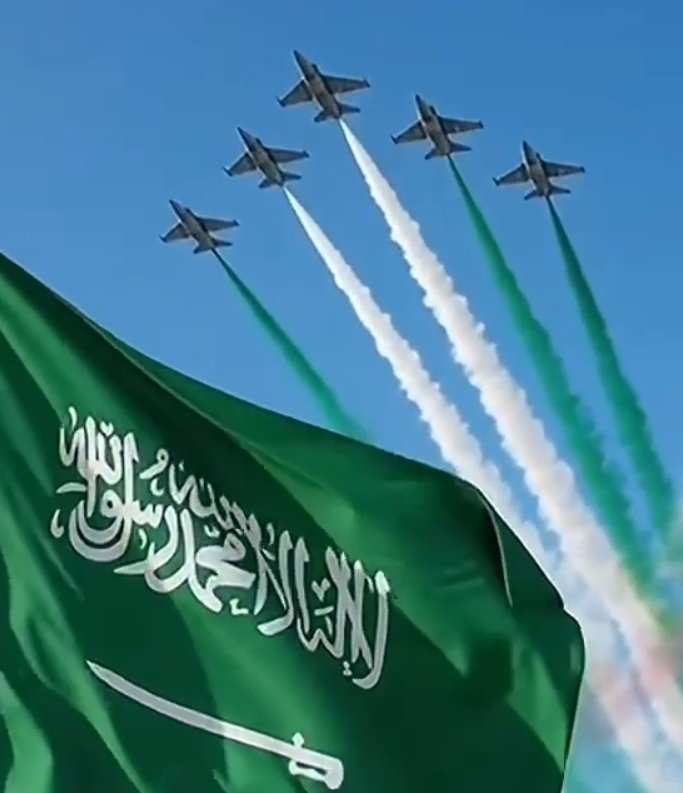 JamalikStyle's tweet photo. ابناء الملك سلمان يحتفلون باليوم الوطني السعودي.
حفظهم الله وديعة عنده. https://t.co/lP7N5Bstvx