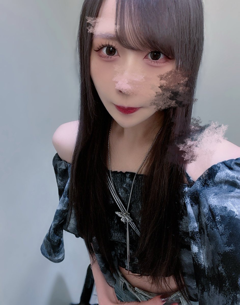 kurokumo_01's tweet photo. 1億年ぶりに暗髪になった どうですか🪞 https://t.co/lm8Cb3XztL