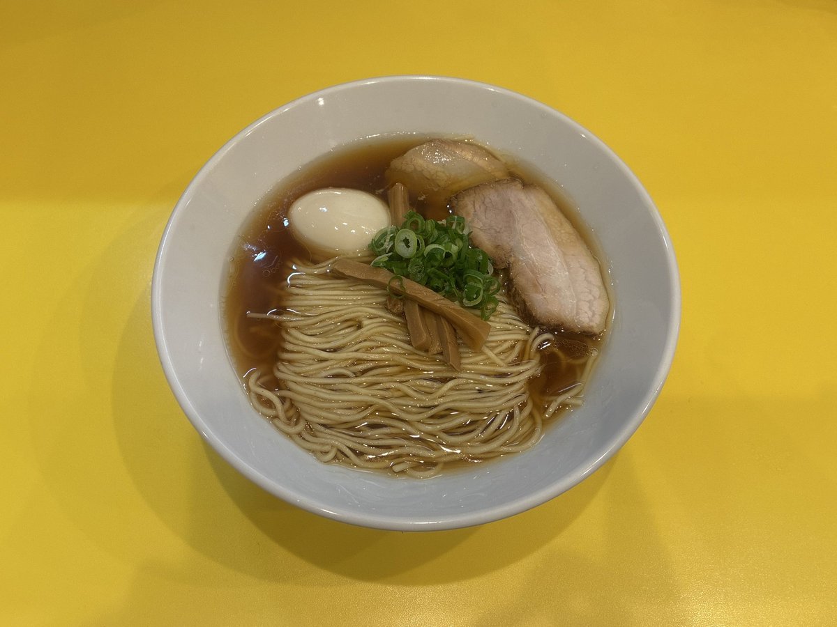 yasashima's tweet photo. オンシーズンでカレーやビリヤニが食べられないと代わりにラーメンの頻度が上がるようです https://t.co/e0FRN5ehZx