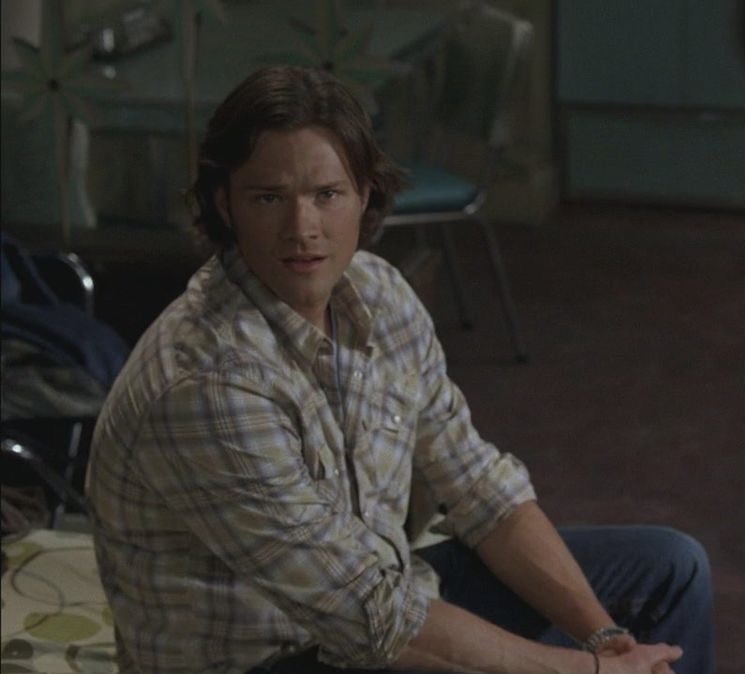 dailysammyw's tweet photo. 03x14 long-distance call sam :)

#supernatural #spntwt #spn #samwinchester #winchester https://t.co/k9QFuQ2fbp