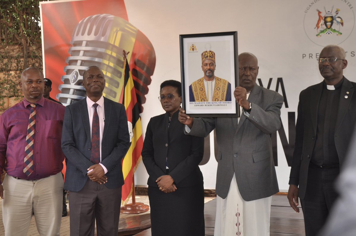 Mglsd_UG's tweet photo. Government has confirmed that H.E. @KagutaMuseveni will attend the coronation of His Majesty Edward Rukidi Nyabongo I, the 13th Omukama of Tooro, scheduled for Tuesday, 29 September 2026 at Karuziika Palace, Fort Portal City.

The confirmation was made by the Minister of State for Gender and Culture Affairs, Hon. Mary Kuteesa, during a joint press conference with the Omusuuga Charles Kayondo Kamurasi Akiiki, Head of the Babiito Royal Clan.

The Minister said Tooro Kingdom has formally communicated to Government the outcome of the succession process, following the passing of His Majesty Omukama Oyo Nyimba Kabamba Iguru Rukidi IV.

She described the coronation as an important cultural occasion that represents the continuity of the Obukama Bwa Tooro and called upon all stakeholders to uphold peace, unity, dignity and respect as the Kingdom prepares for the ceremony.