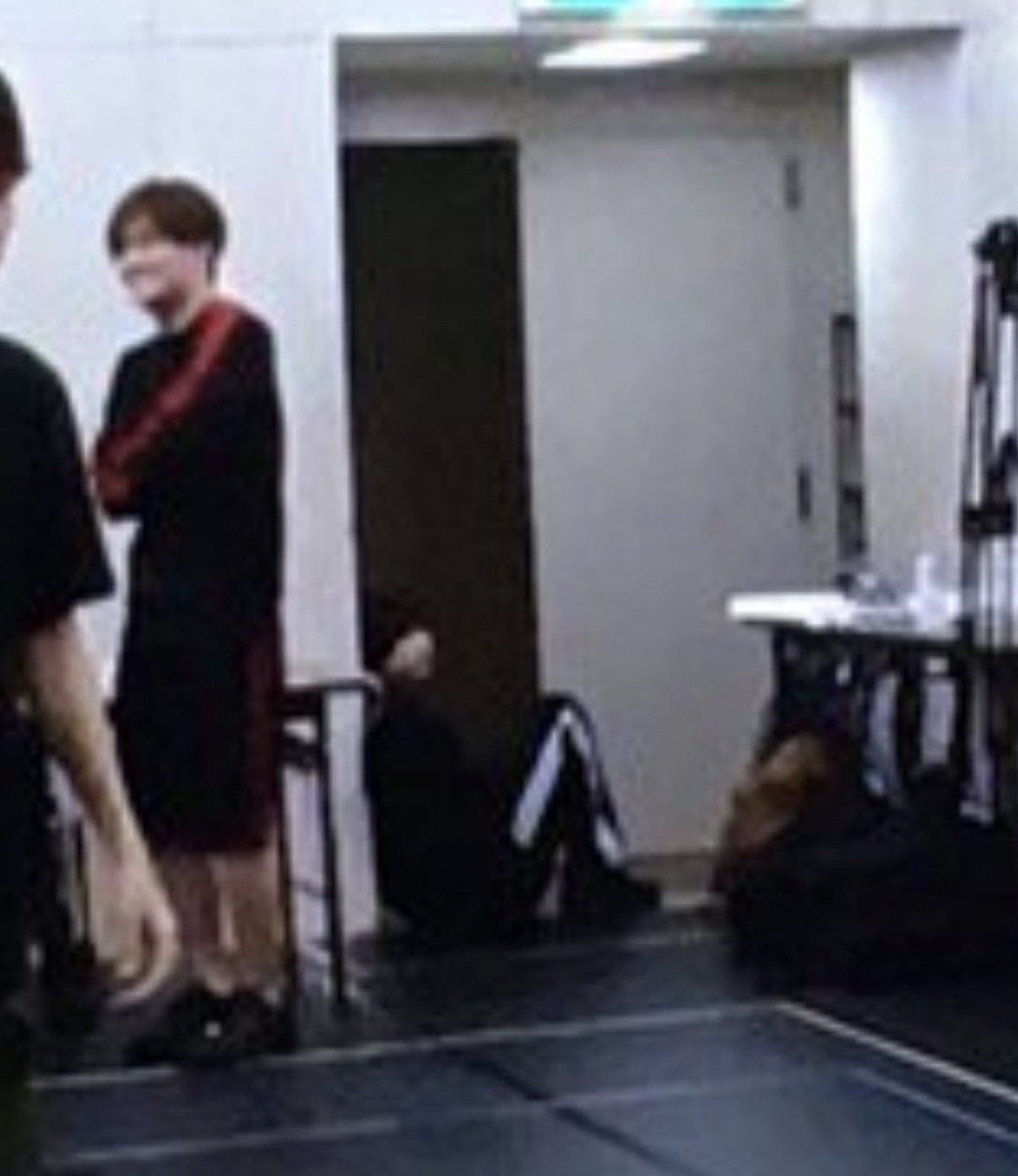hkhk__xxxxxx's tweet photo. この陰キャ松村ほんといつ見ても味する https://t.co/6zyxkxoGjb