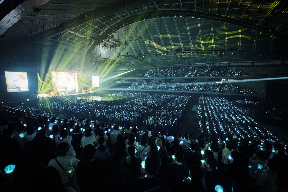 ONEW_GRIFFIN's tweet photo. 온유, 일본 단독콘서트 'ONEW THE LIVE' 성료.. 다음 스테이지는 '타이완'

https://t.co/jTDcL2KNaz

#온유 #ONEW
#ONEWTHELIVE #ONEW_THE_LIVE_Q https://t.co/BjlvKWR4fD