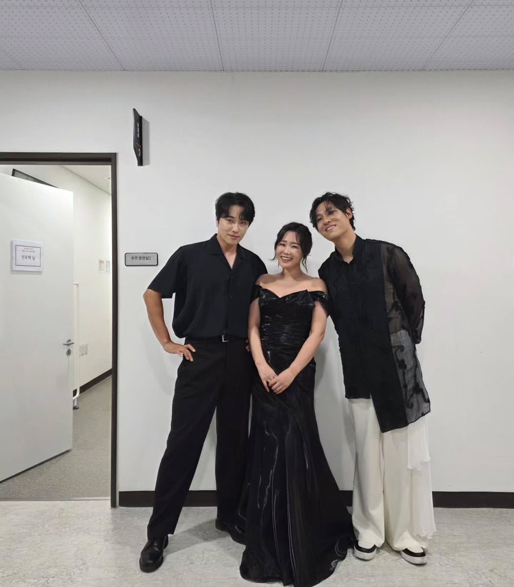 oec_kong's tweet photo. 민막심 신댄 잶파벨
이었으면
내 자리?없었을듯
학생 캐스팅 내려 상태 https://t.co/KxKBtbcIwM