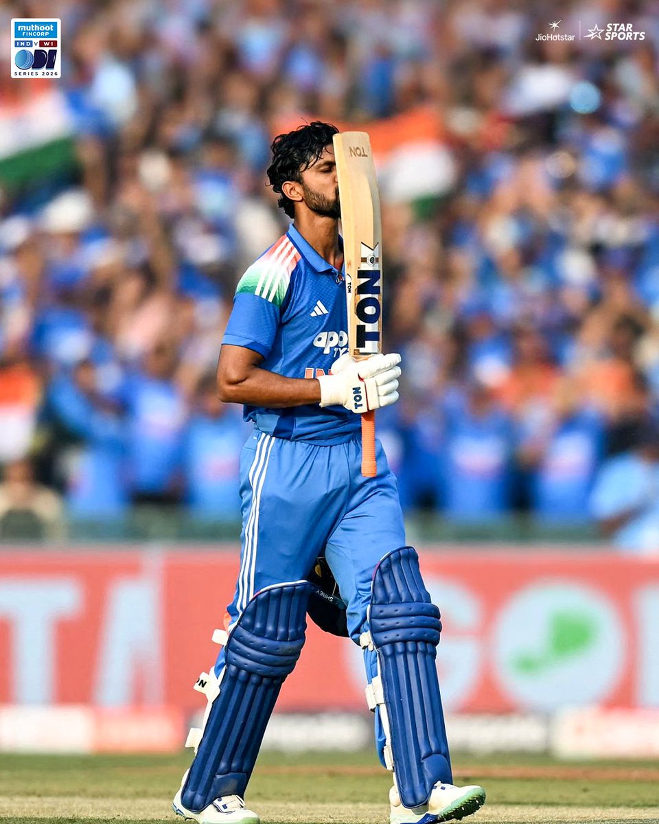 StarSportsTamil's tweet photo. Rutu Ka Hukum! 😎🔜

காணுங்கள் #INDvWI 1st ODI SUN, 27th SEP, 1 PM | Star Sports தமிழ் &amp; JioHotstar-ல்

#TeamIndia https://t.co/MBZwwuuqhV