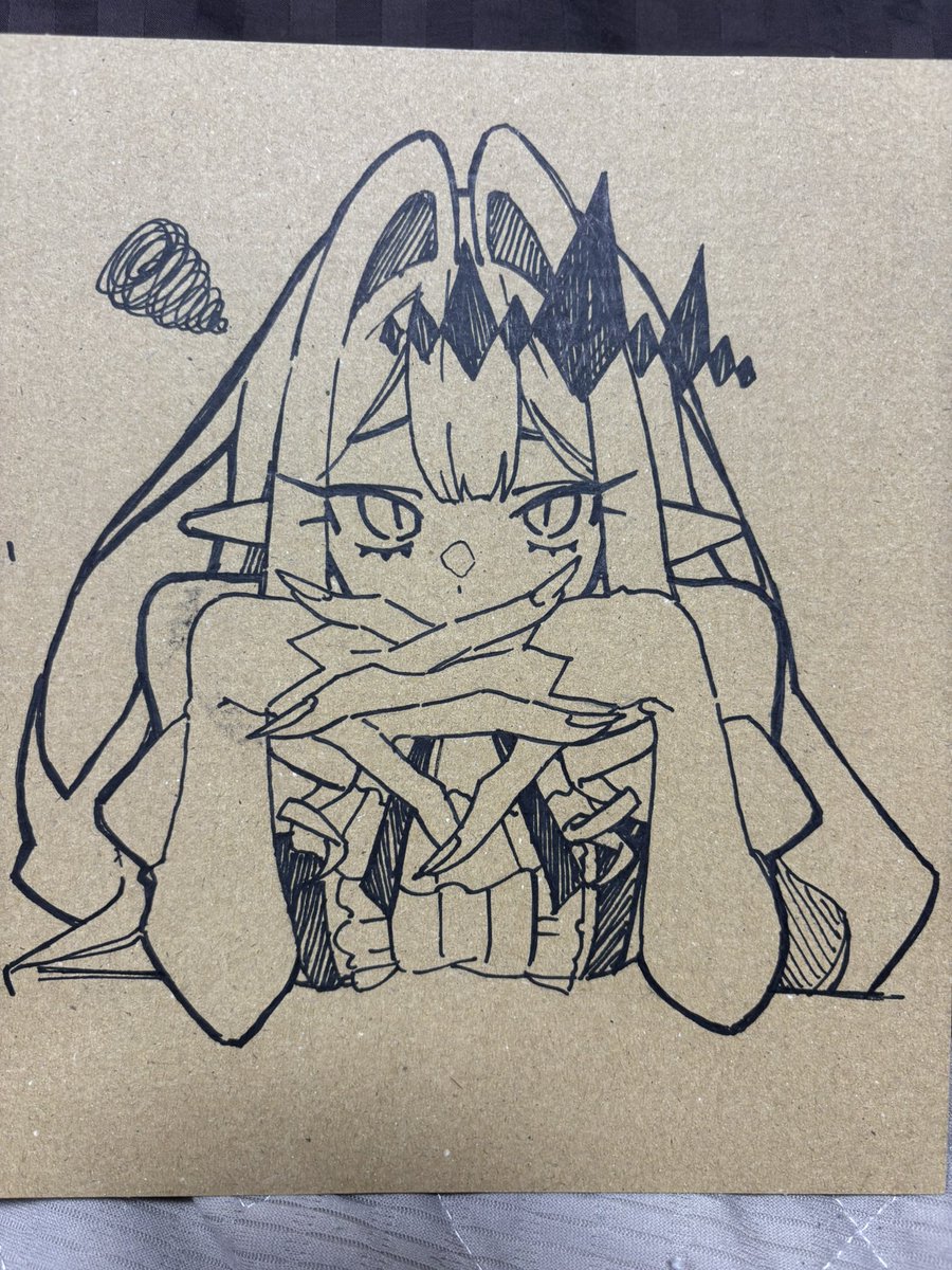 turubami_namari's tweet photo. BOOTH発送の時に落書きした段ボールあげとこ https://t.co/DXER3T1w1M