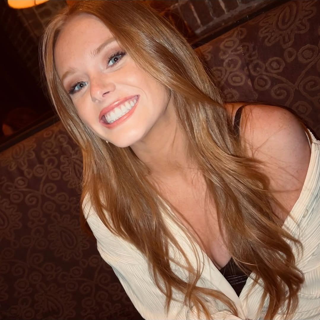 itskaylahere03's tweet photo. Just smile and be happy ♡

    ⟶ #dlaphoto https://t.co/aNb4QLmZKm