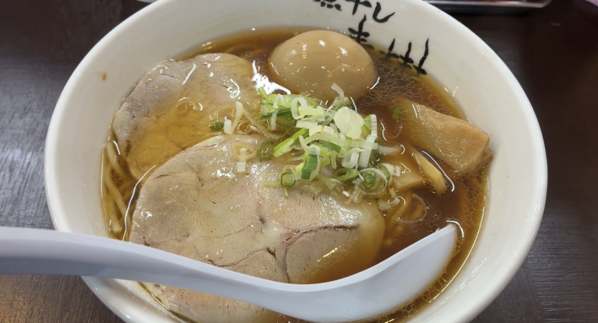 study_pechi's tweet photo. ラーメン！！

勉強明日から再開します笑 https://t.co/keBdXCyYLJ