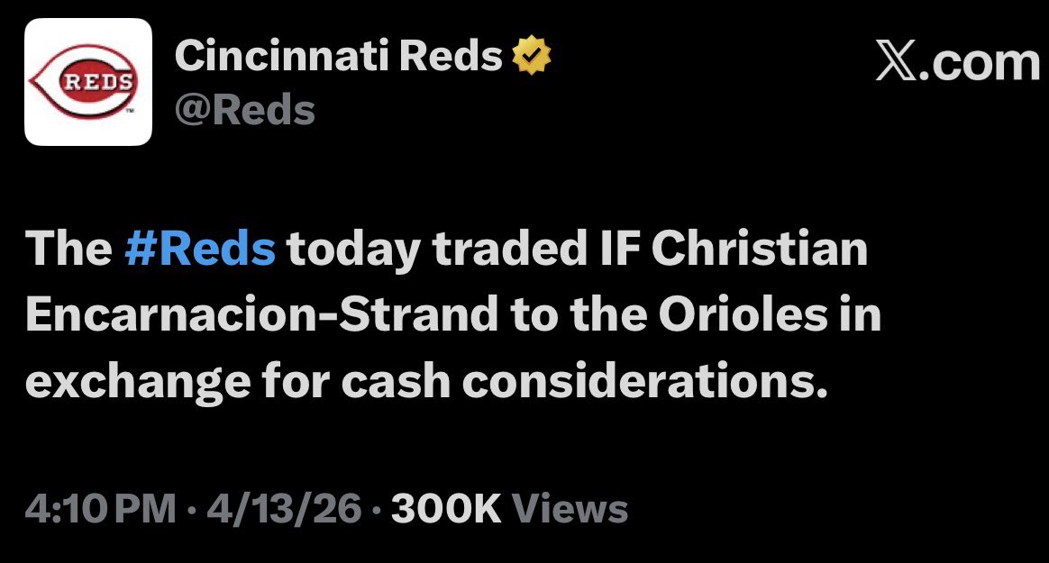 StephenWClark's tweet photo. @MLBHRVideos @reds https://t.co/j2dArBLKVT