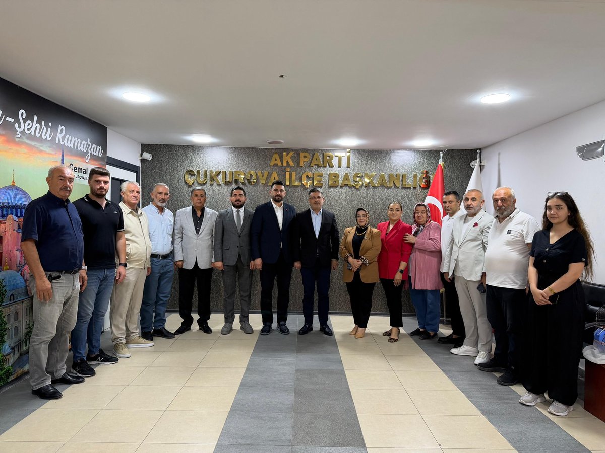 NevruzDoan2's tweet photo. İlçe Başkanlığımızı ziyaret eden kıymetli Milletvekilimiz Sn. @farukaytek 'i ağırlamaktan büyük memnuniyet duyduk. 
Nazik ziyaretleri ve kıymetli sohbeti için çok teşekkür ediyoruz
Aynı dava,aynı hedef ve güçlü teşkilat ruhuyla çalışmalarımıza kararlılıkla devam ediyoruz. https://t.co/eCYPZz7iaN