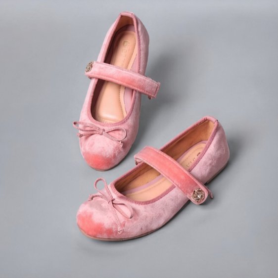 punyagissss's tweet photo. Look at this Mary Jane flatshoes
Omg, I canttt😭💓💓💓 https://t.co/ZUh083B5QE